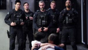 مسلسل: S.W.A.T. | الموسم: 2 | الحلقة: 2