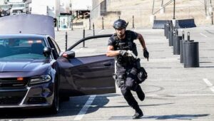 مسلسل: S.W.A.T. | الموسم: 5 | الحلقة: 9
